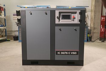 Винтовой компрессор IronMac IC 30/15 C VSD (IP55)