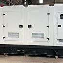 Дизельный генератор АМПЕРОС АД 800-Т400 в кожухе. Основное изображение